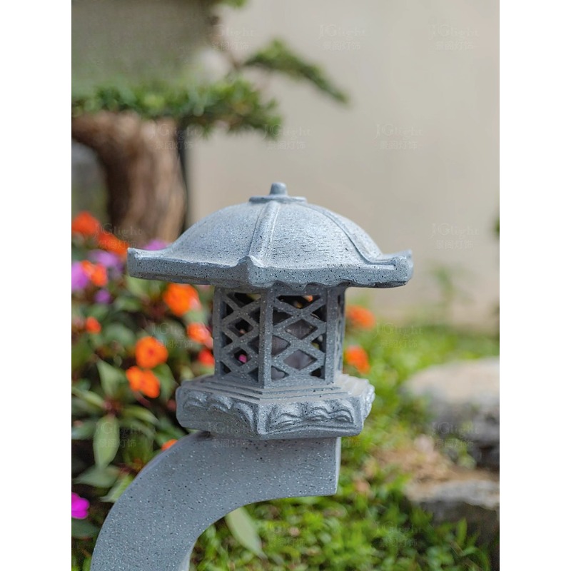 Outdoor Chinese stone lantern  - Gardening Hand Tools B&Q review and price